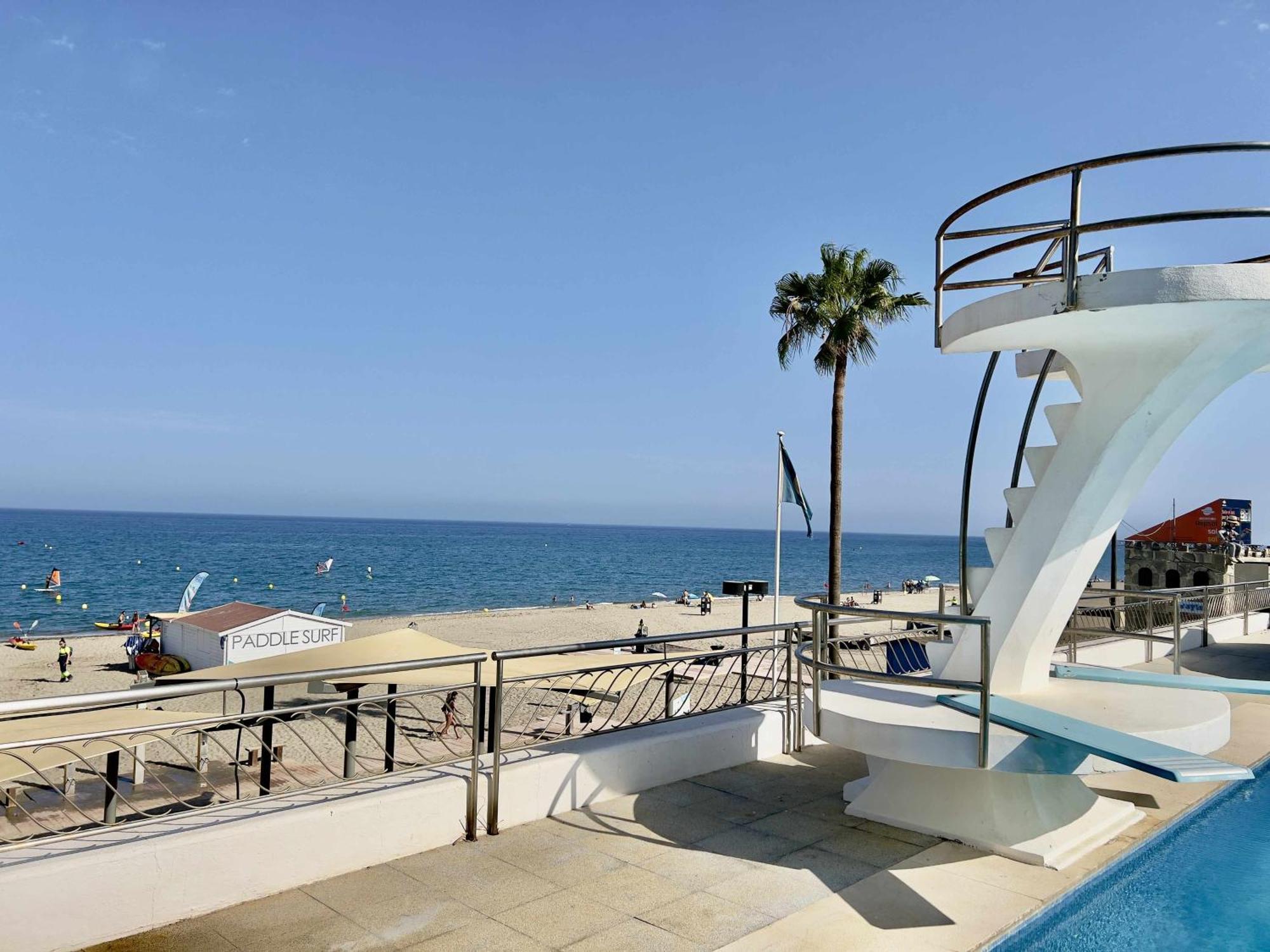 Castle Beach House Luxury Beachfront Villa Málaga Exterior foto